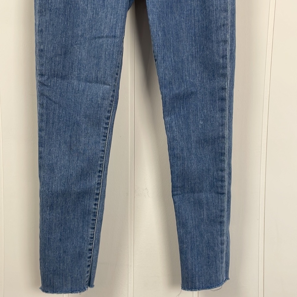 Joe's Jeans Mid Rise Skinny Jean Women's 27 Frayed Ankle Cropped Cotton Stretch - Picture 5 of 14